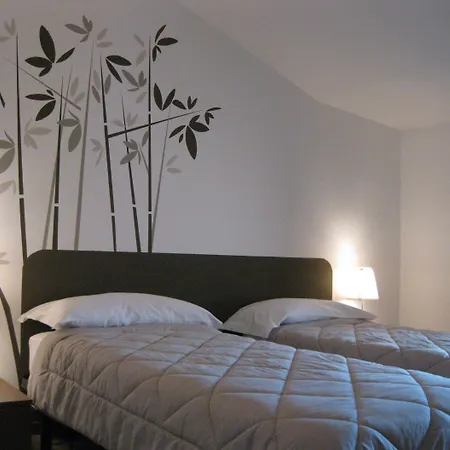 Cost 게스트하우스 페라라