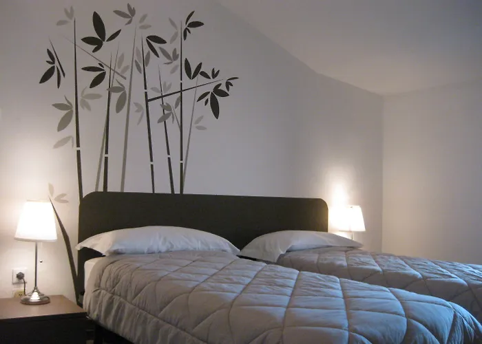 Cost Πανσιόν Φεράρα